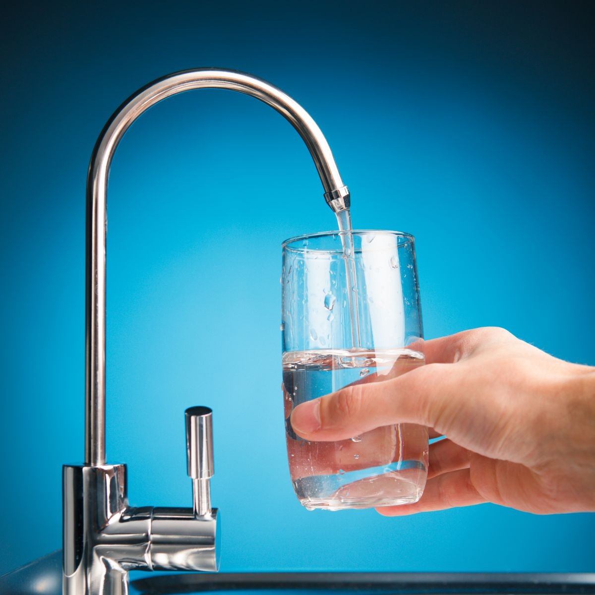 nuoc-dien-giai-kiem-ion