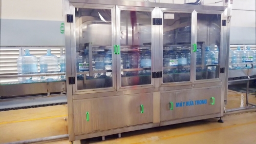 Máy rửa trong bình tự động