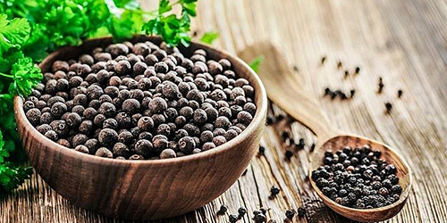 Máy dò kim loại trong hạt tiêu