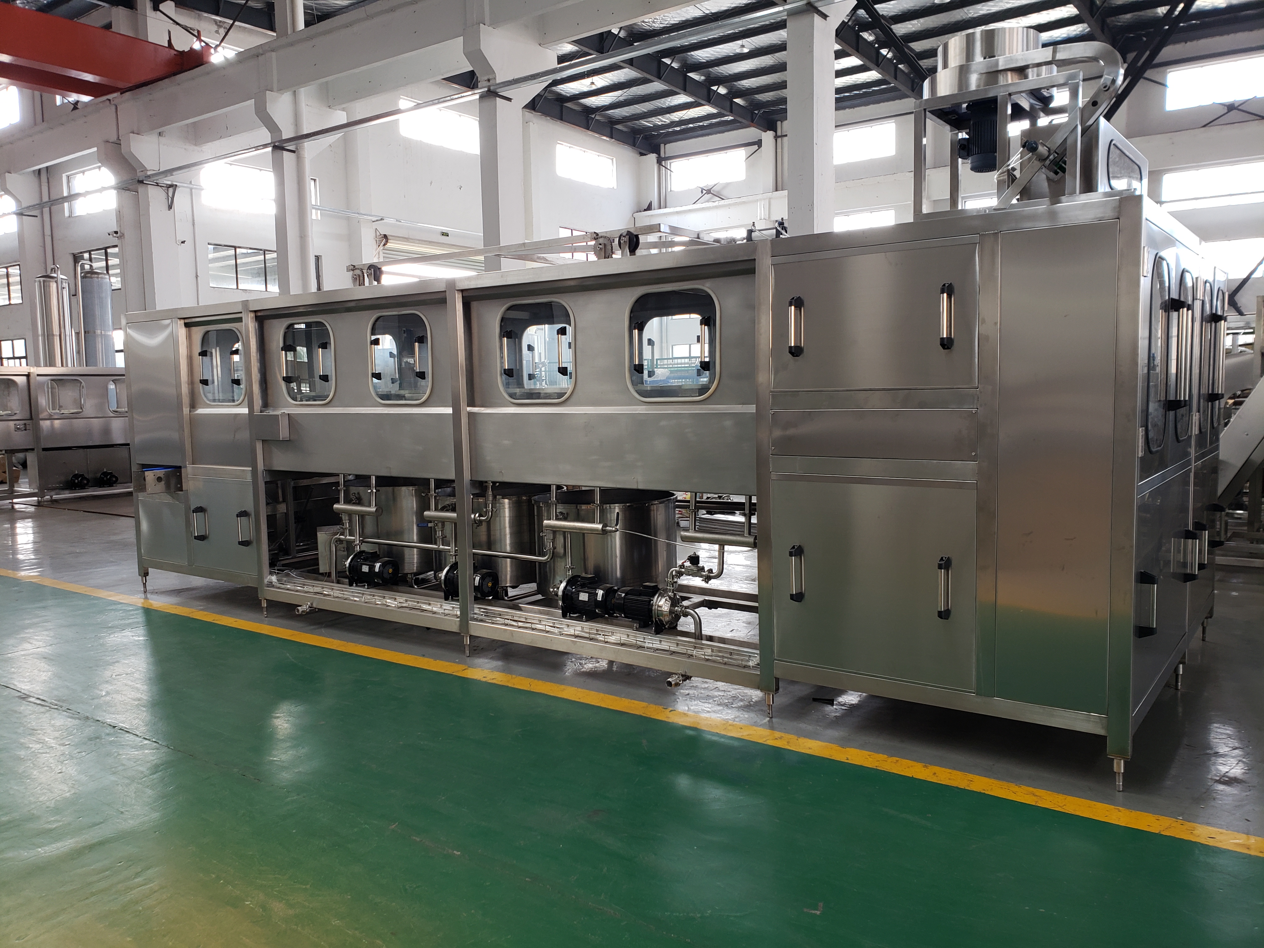 Dây chuyền nước uống đóng bình 20 lít