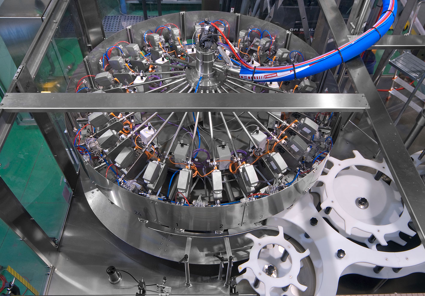 Máy chiết đo lưu lượng điện từ