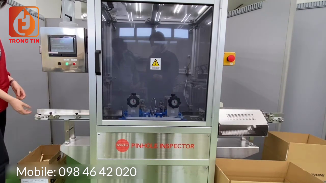 Máy dò lỗ rò xúc xích